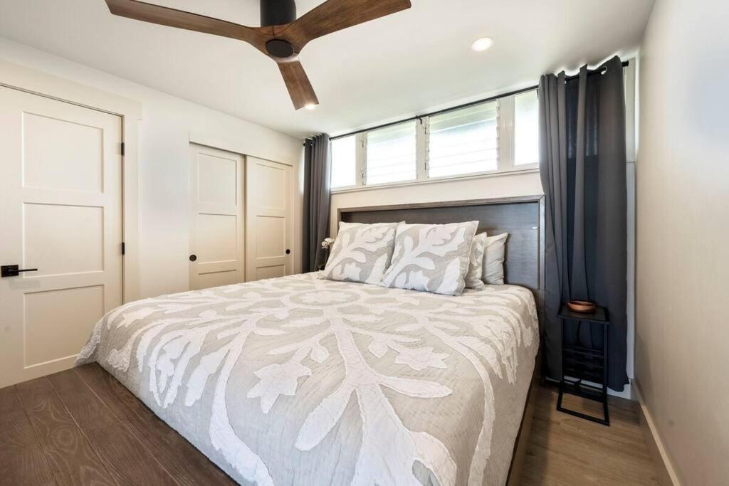 Апартаменты Hale Ono Loa 403- Top Floor, Ocean View, & Complete Modern Remodel Кахана Экстерьер фото