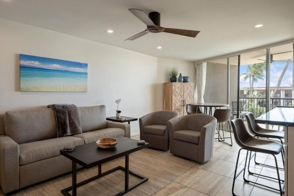 Апартаменты Hale Ono Loa 403- Top Floor, Ocean View, & Complete Modern Remodel Кахана Экстерьер фото